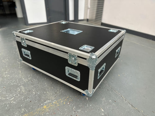 4 Way Chauvet COLORado PXL16 Flightcase. REF. A1516