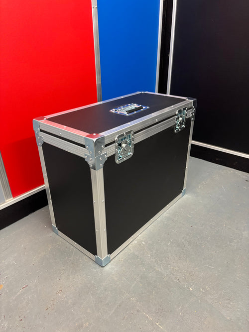 Ref. 8 Lightweight case I/D W650 x D305 x H530mm (Lid 50 Base 470) 8KG